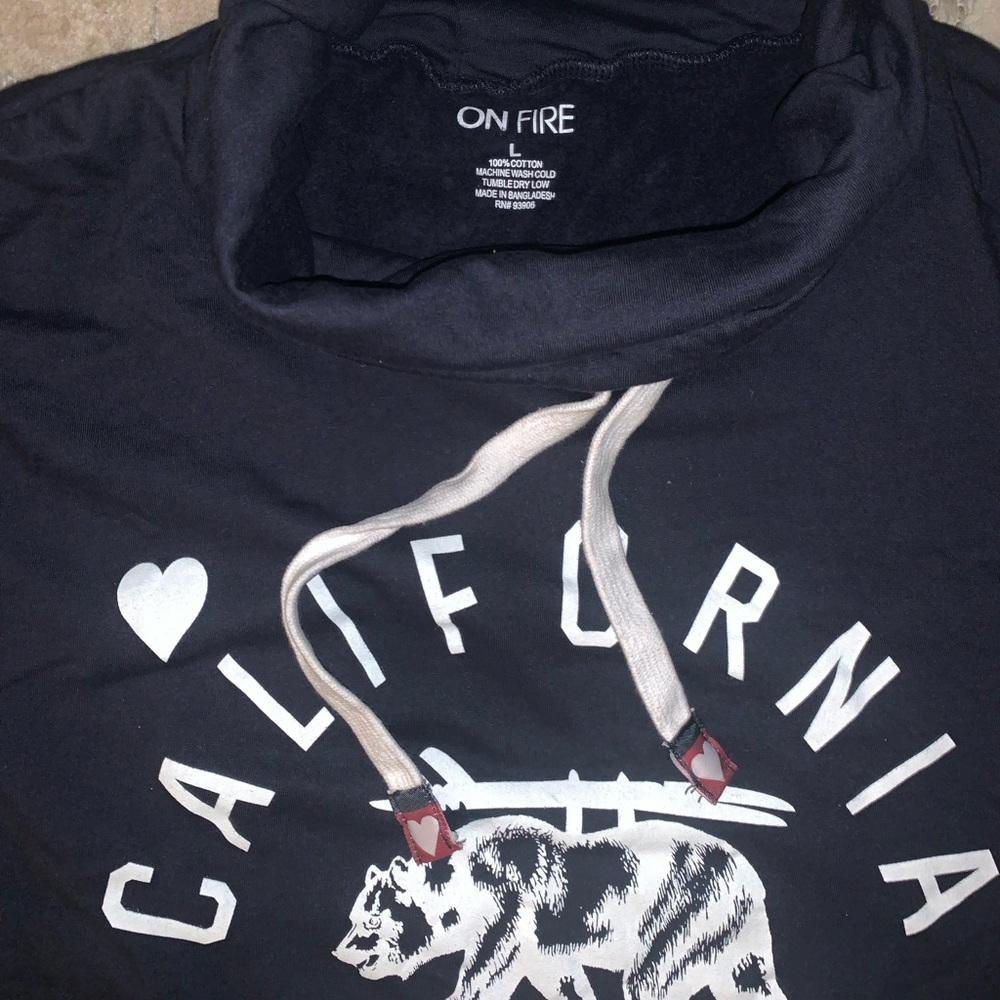 California sweatshirt